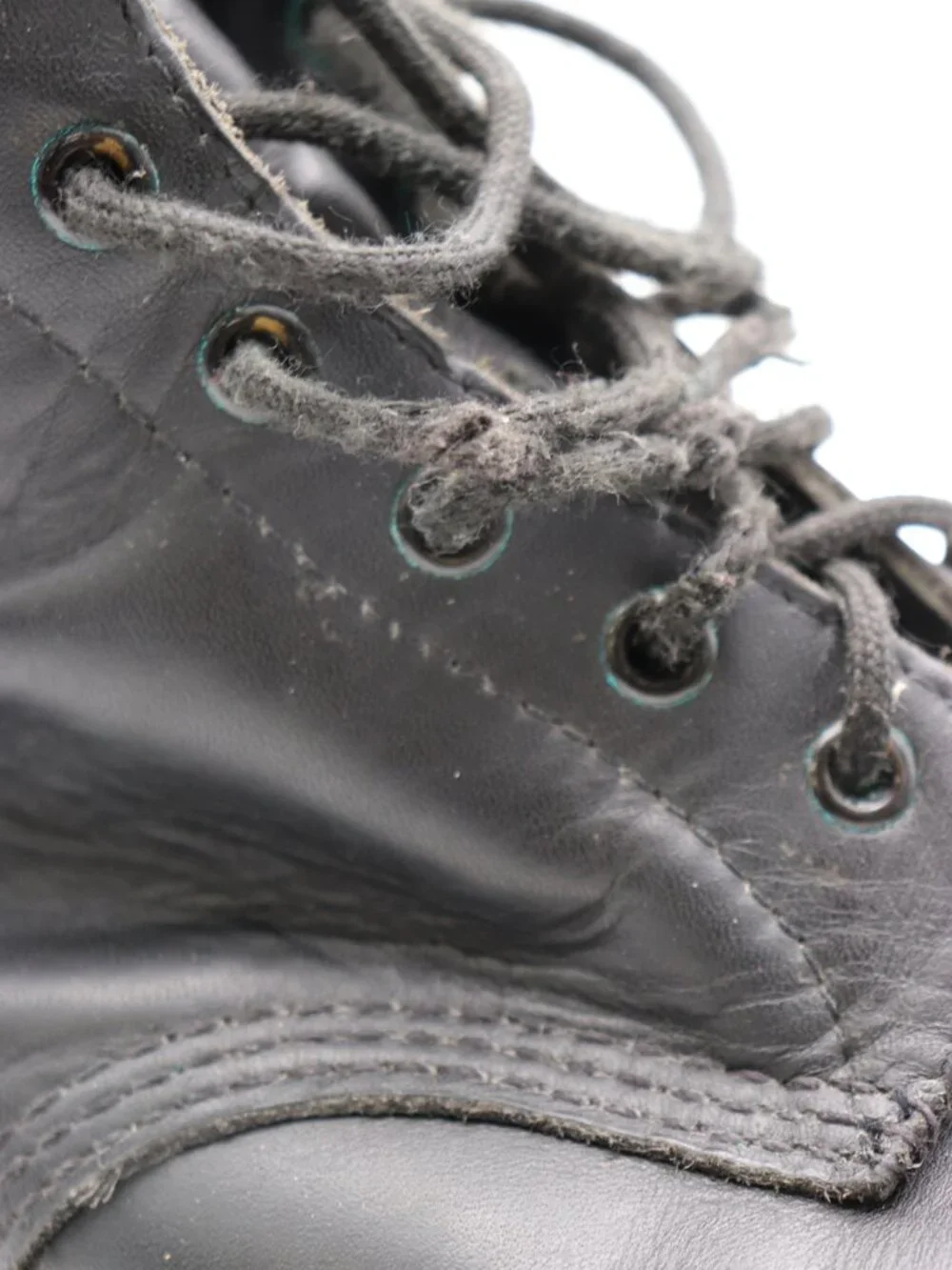 Doc Dr. Martens Boot 6 Eye Men's UK 10 US 11 Combat Boots Black Leather England